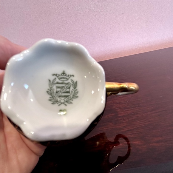 Weimar Katharina Miniature Porcelain Echt Kobalt and Gold Coffee Cup and Saucer - Picture 5 of 13